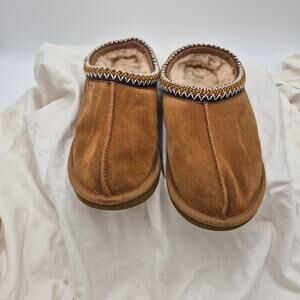 UGG Tazz Platform Slipper Clogs Chestnut Womens size 8